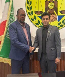 Abdul Rafay Afzal Meets Director General Cali Cige Maxamuud to Advance Municipal Cooperation Agenda